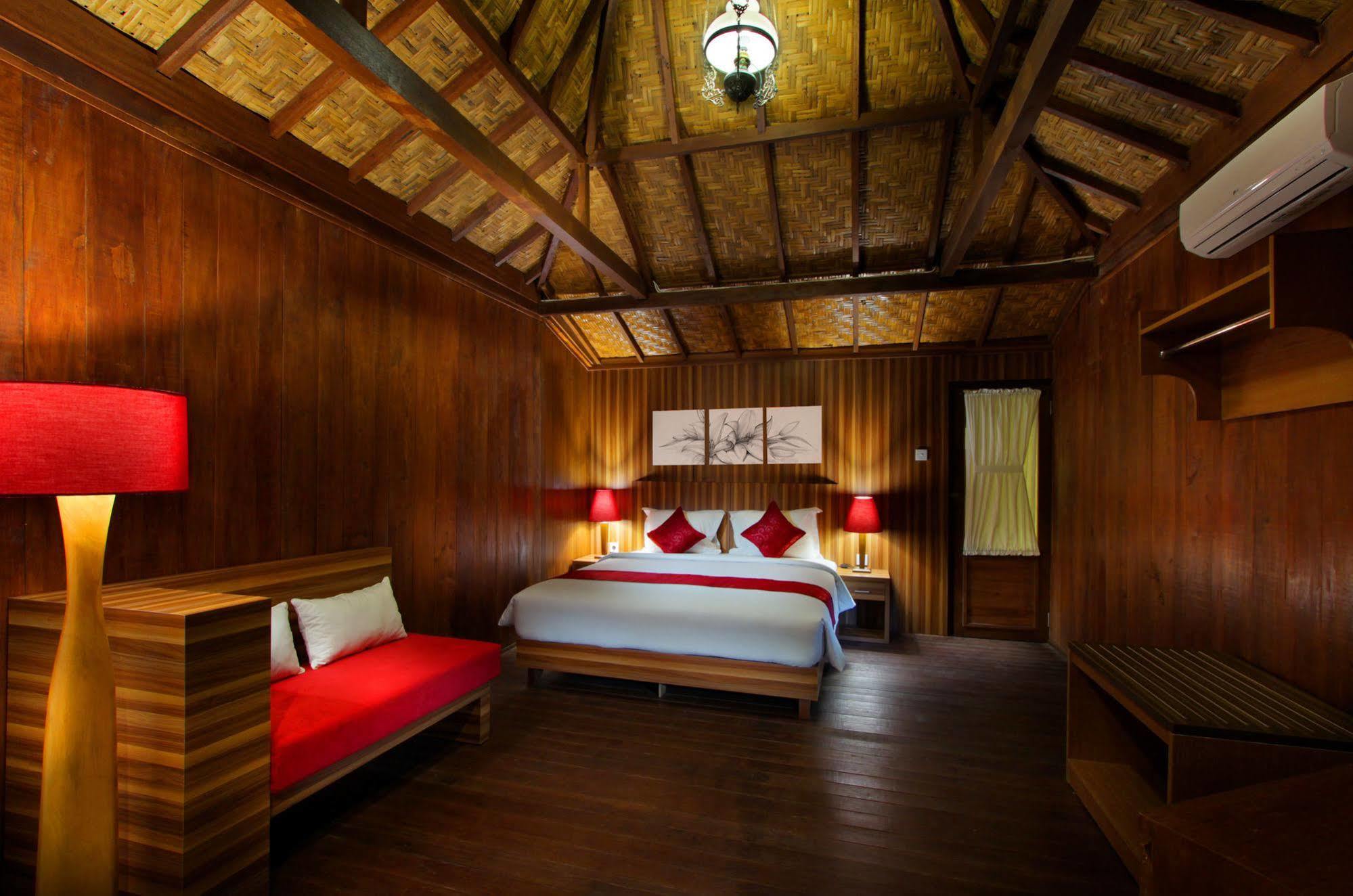 Mangrove Paradise Retreat Nusa Lembongan  Exterior photo